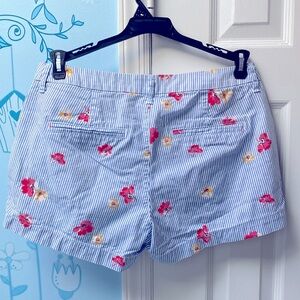Old Navy 100% Cotton Floral Stripes Front Pockets Blue Shorts Women’s Size 6 !